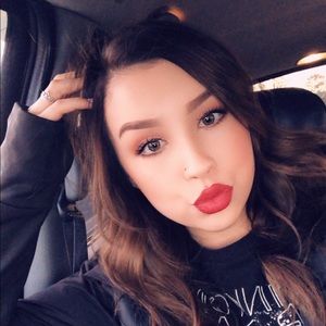 Meet your Posher, Kkayleigh